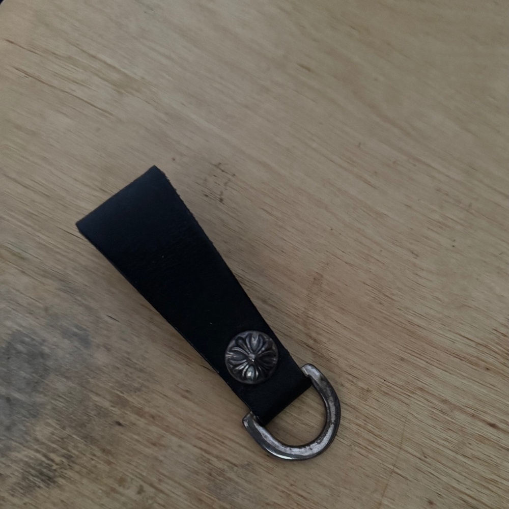 Chrome hearts belt loop